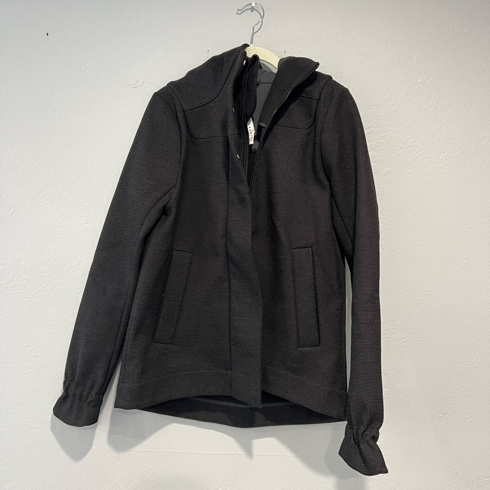 Lululemon jacket